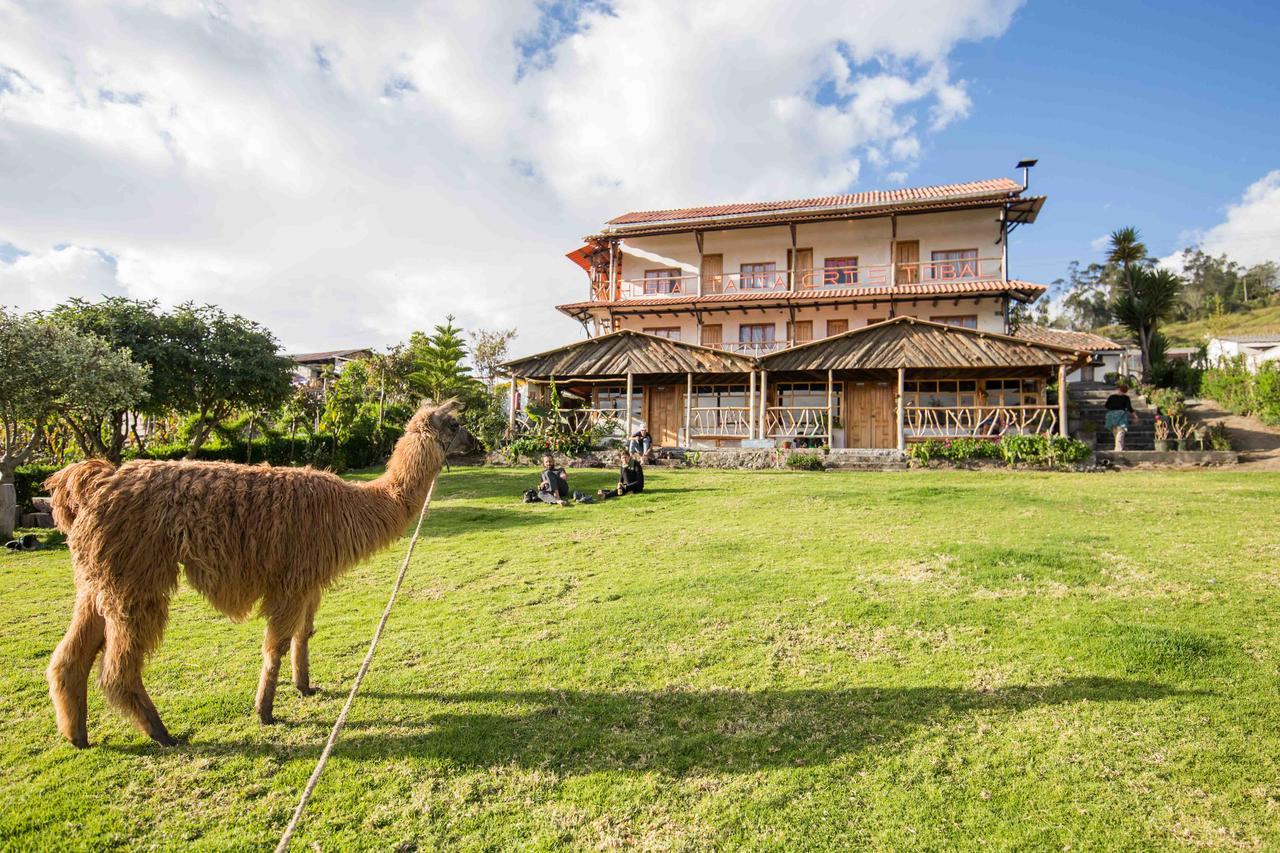 Hostal Taita Cristobal Isinlivi Exteriör bild